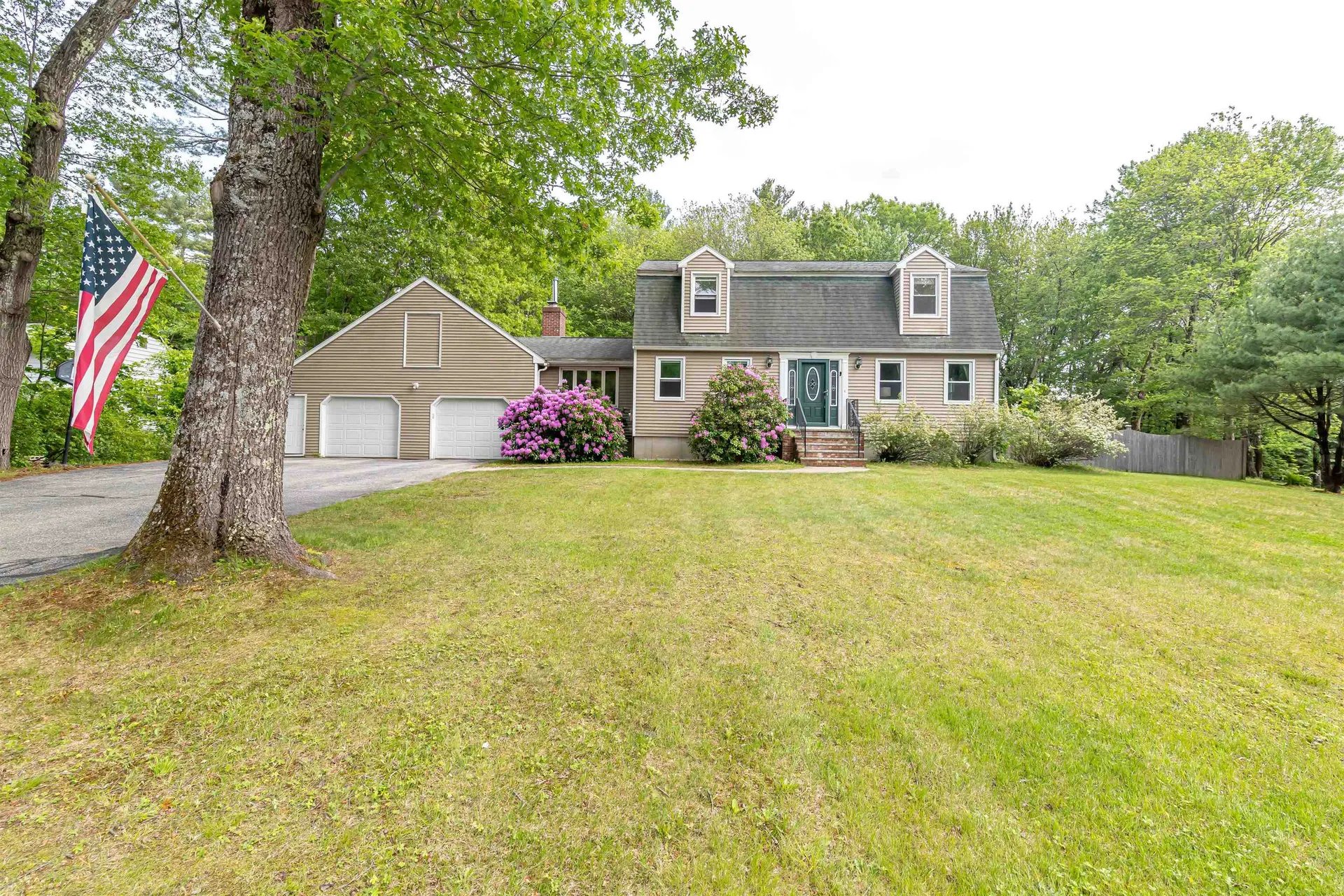 43 Sparhawk Drive Londonderry NH 03053