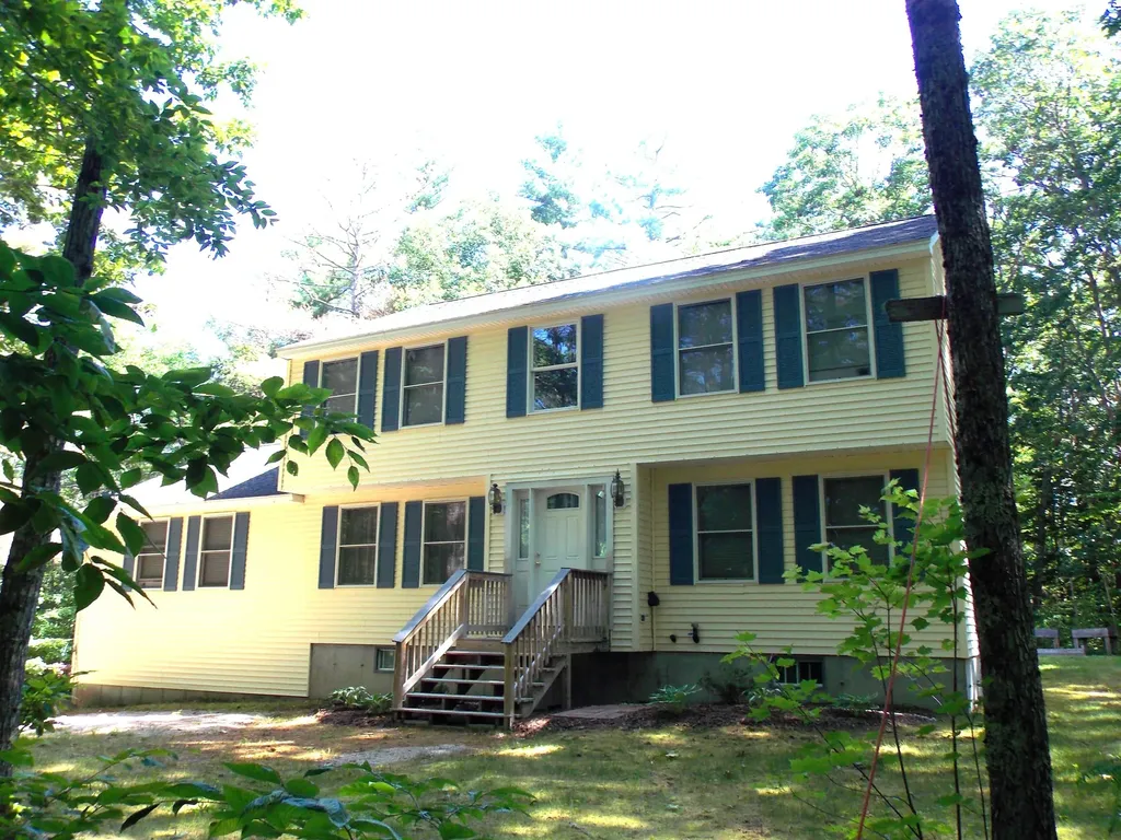 289 Davis Hill Road Conway NH 03813-0784