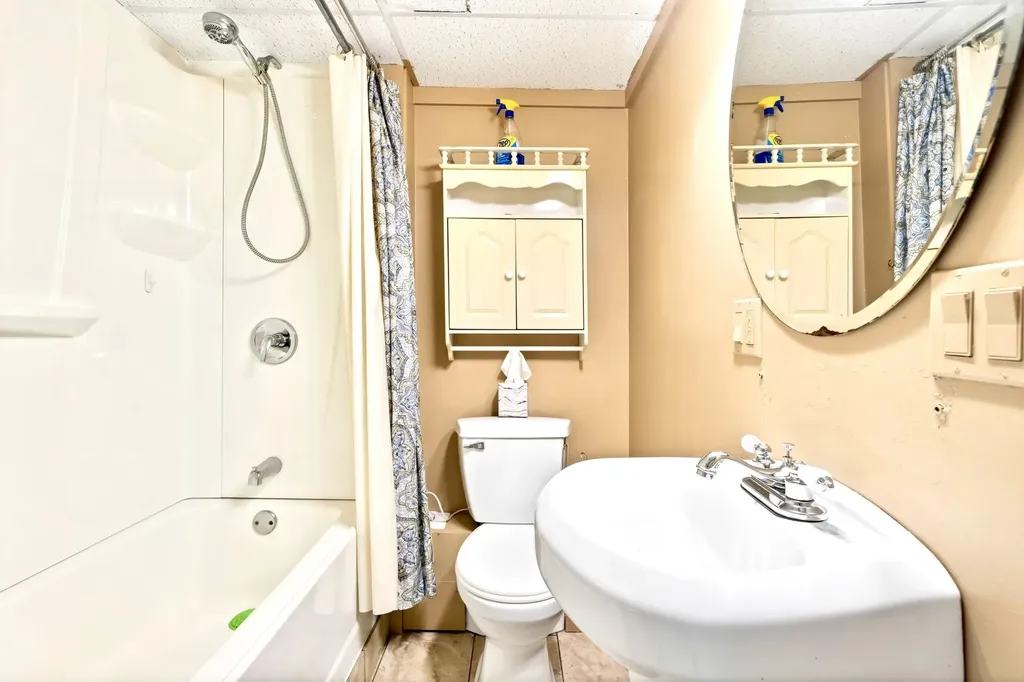 14 Coach Road Greenfield NH 03047