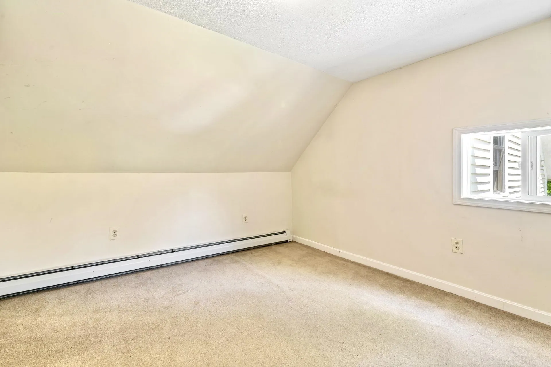 14 Coach Road Greenfield NH 03047