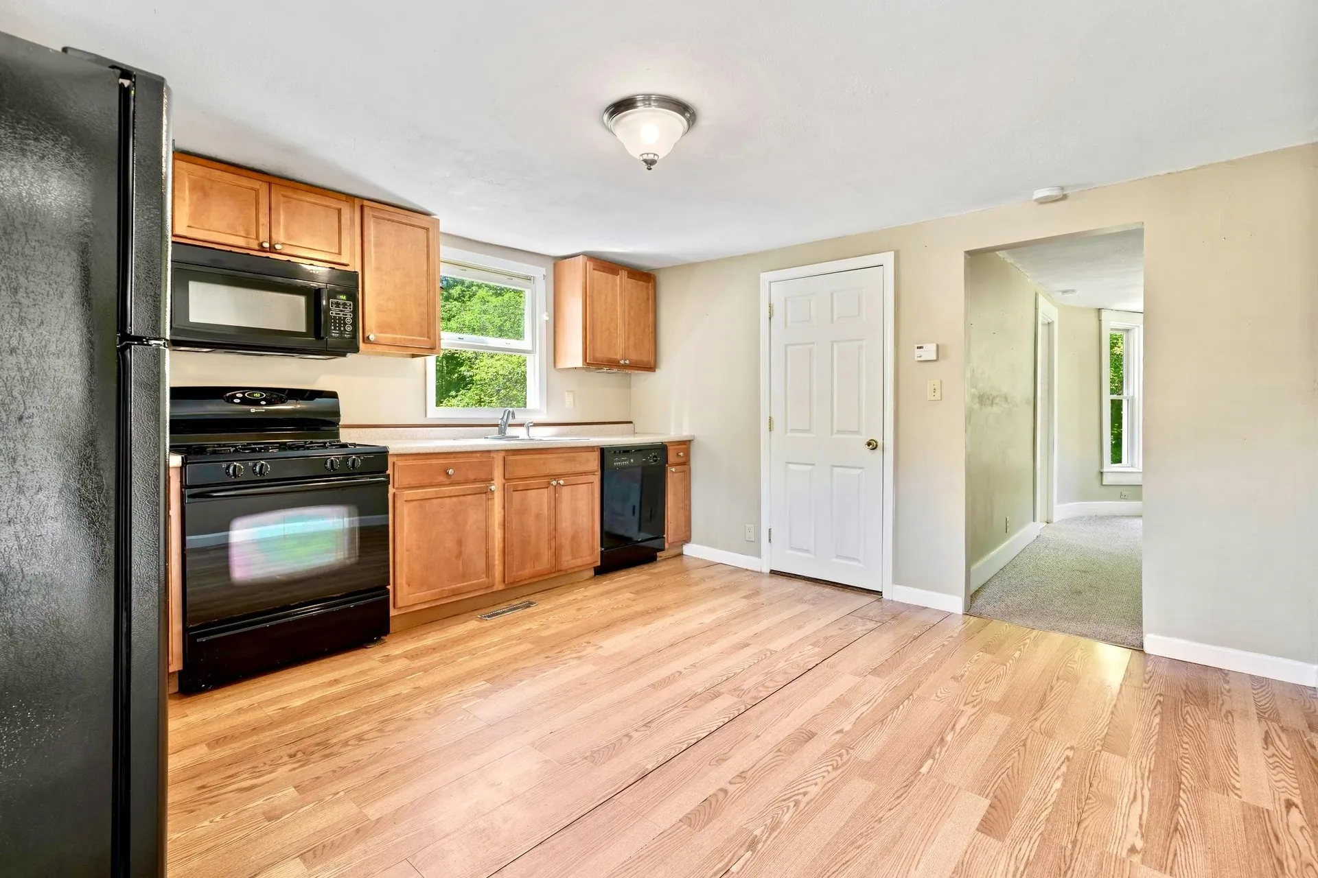 14 Coach Road Greenfield NH 03047