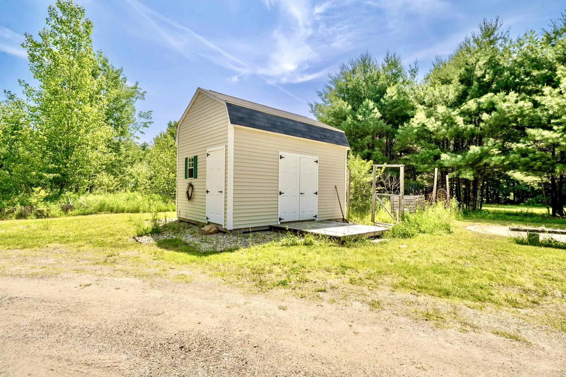 14 Coach Road Greenfield NH 03047