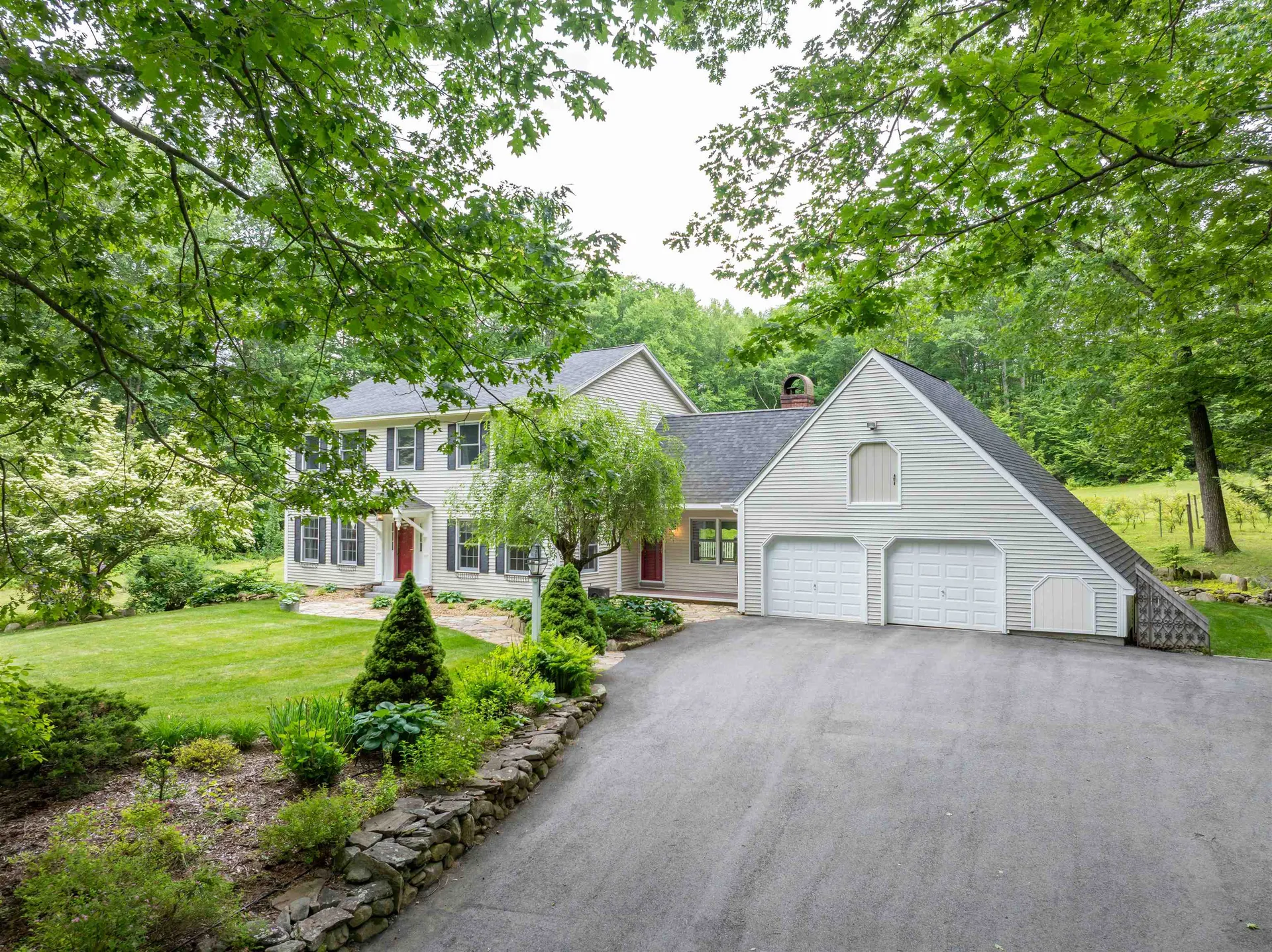 146 Old Sandown Road Chester NH 03036