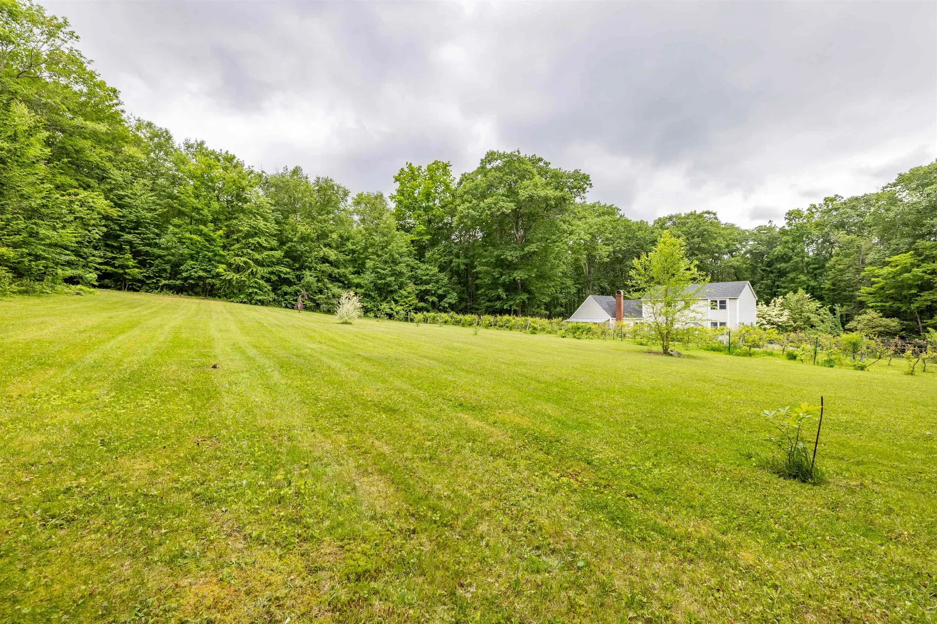 146 Old Sandown Road Chester NH 03036