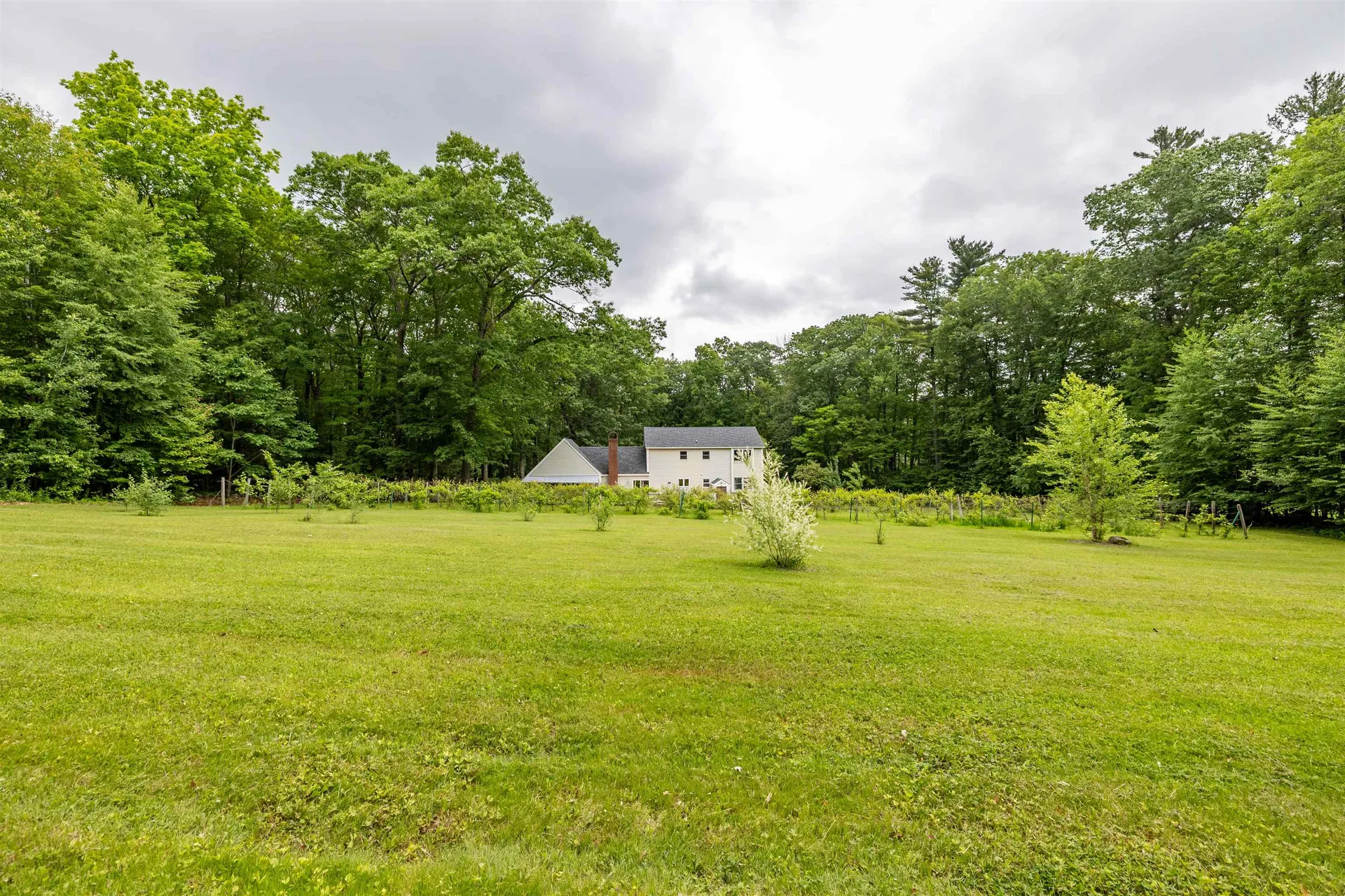 146 Old Sandown Road Chester NH 03036