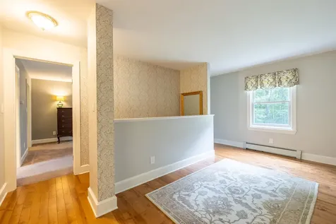 146 Old Sandown Road Chester NH 03036