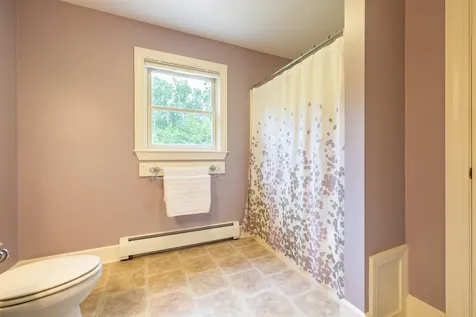 146 Old Sandown Road Chester NH 03036