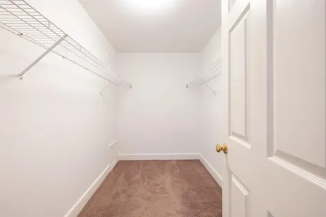 146 Old Sandown Road Chester NH 03036