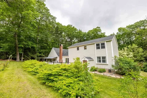 146 Old Sandown Road Chester NH 03036