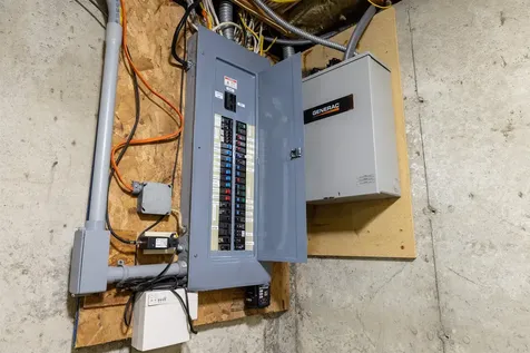 146 Old Sandown Road Chester NH 03036