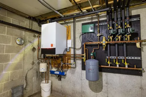 146 Old Sandown Road Chester NH 03036