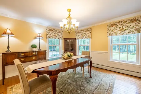 146 Old Sandown Road Chester NH 03036