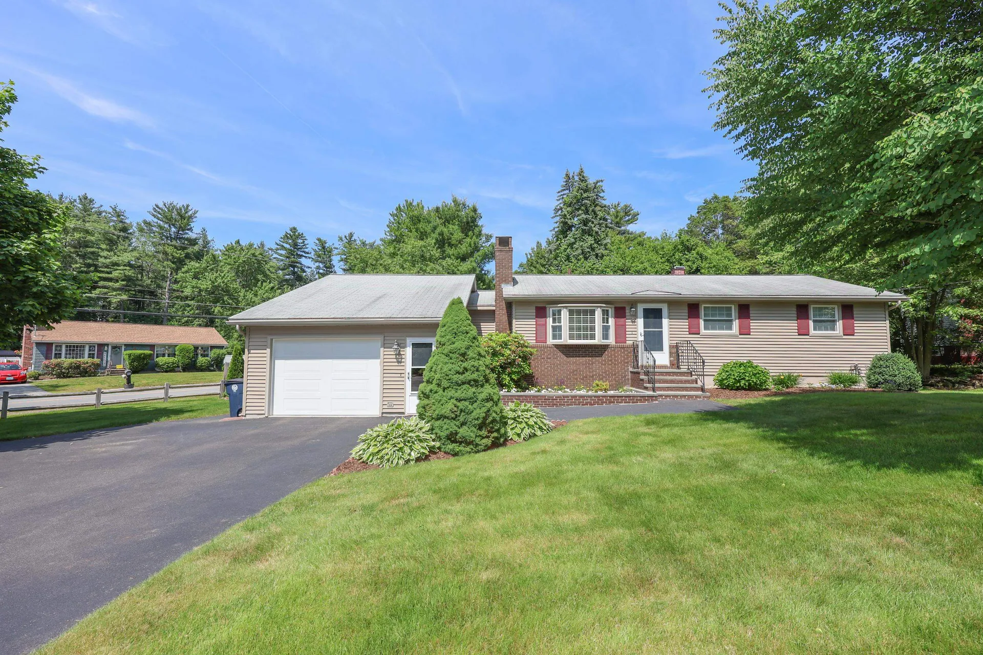 86 Tenby Drive Nashua NH 03062