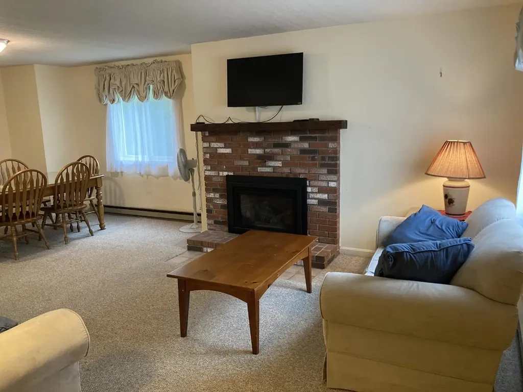 6 Monroe Drive Woodstock NH 03282