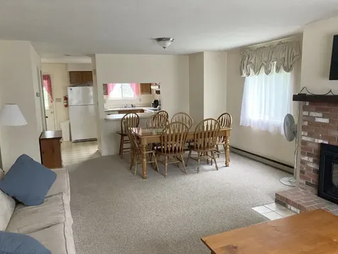 6 Monroe Drive Woodstock NH 03282