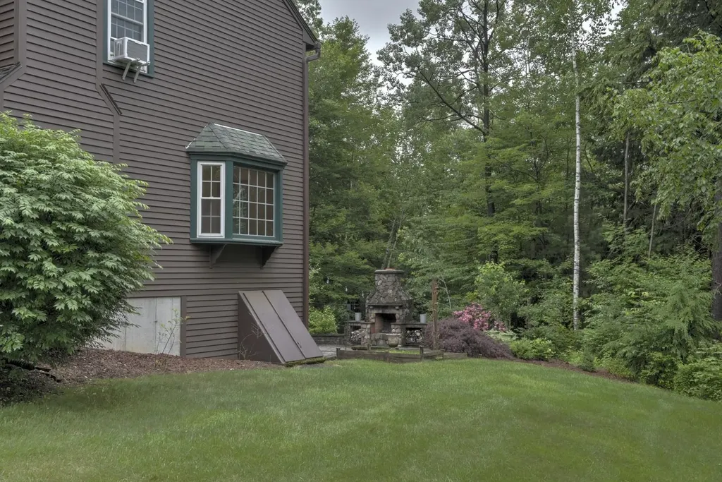 236 Darling Road Keene NH 03431