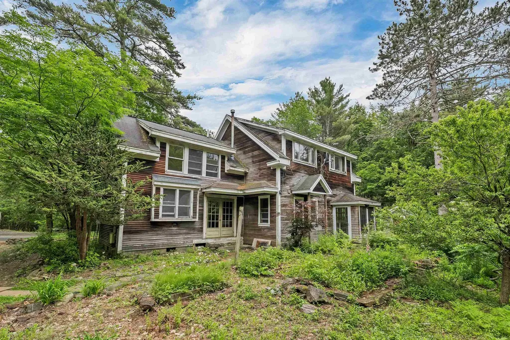 947 Province Road Barnstead NH 03218