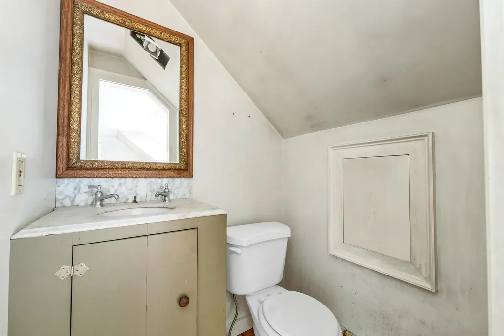 947 Province Road Barnstead NH 03218