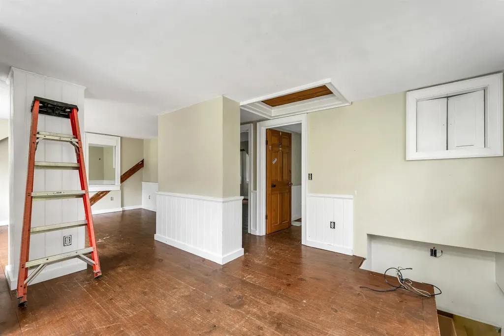 947 Province Road Barnstead NH 03218