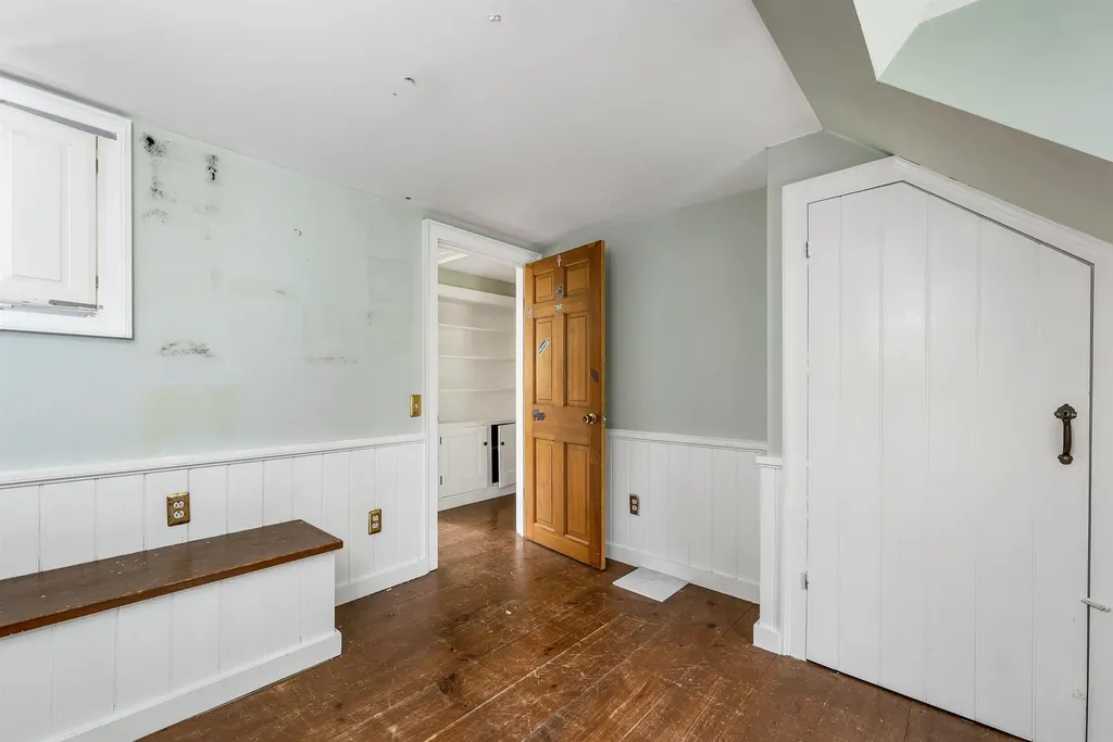 947 Province Road Barnstead NH 03218