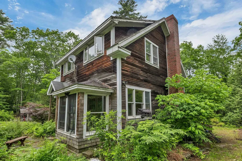 947 Province Road Barnstead NH 03218