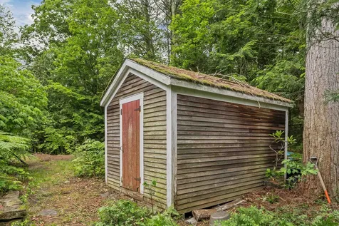 947 Province Road Barnstead NH 03218