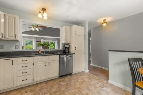 111 Katie Lane Dover NH 03820