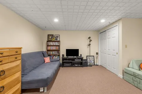 111 Katie Lane Dover NH 03820