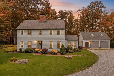 69 King Road Bedford NH 03110