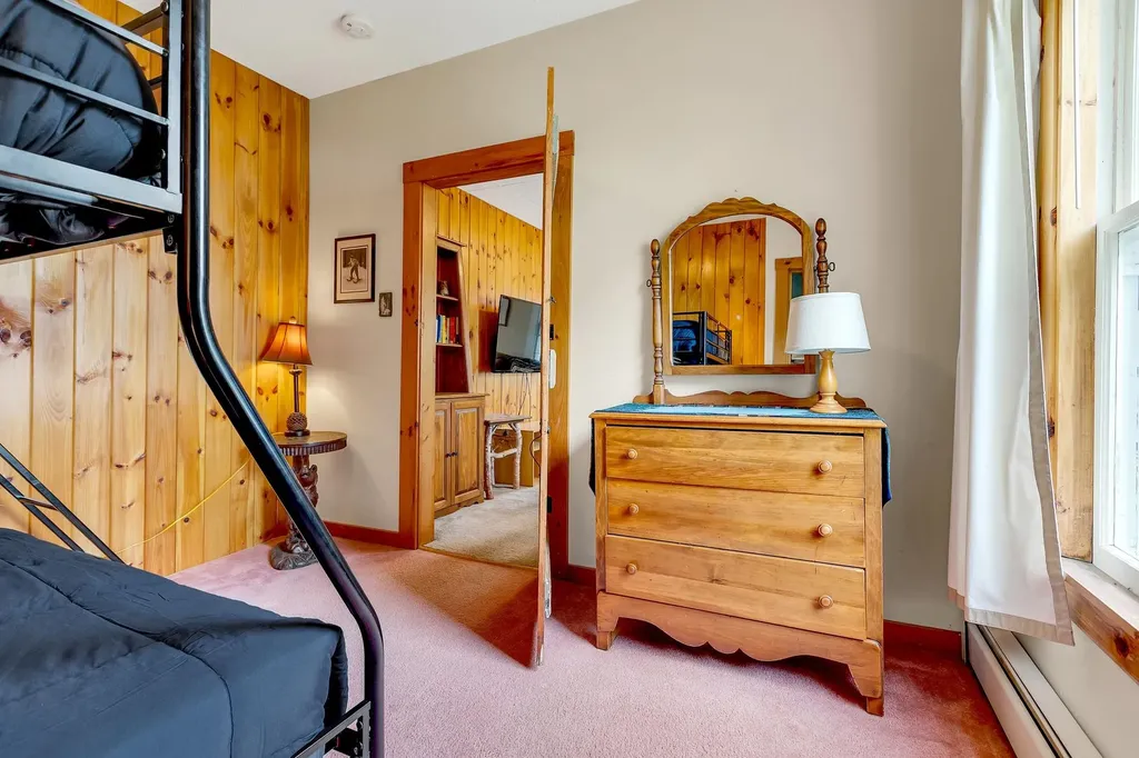 109 High Street Cavendish VT 05142
