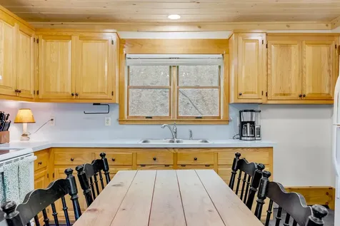 109 High Street Cavendish VT 05142