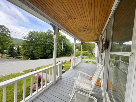 109 High Street Cavendish VT 05142