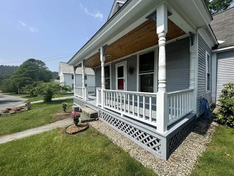 109 High Street Cavendish VT 05142