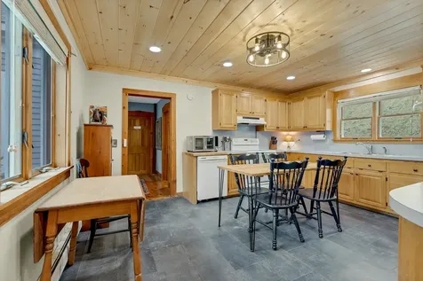 109 High Street Cavendish VT 05142