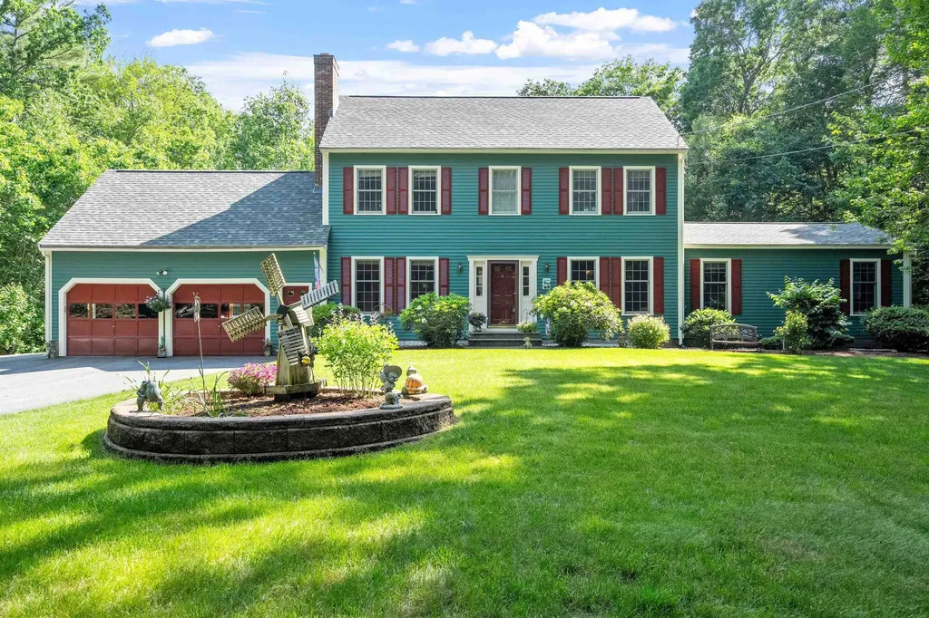 496 Chester Road Auburn NH 03032