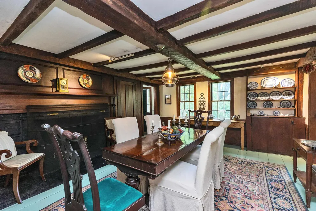 133 Hay Hill Road Francestown NH 03043