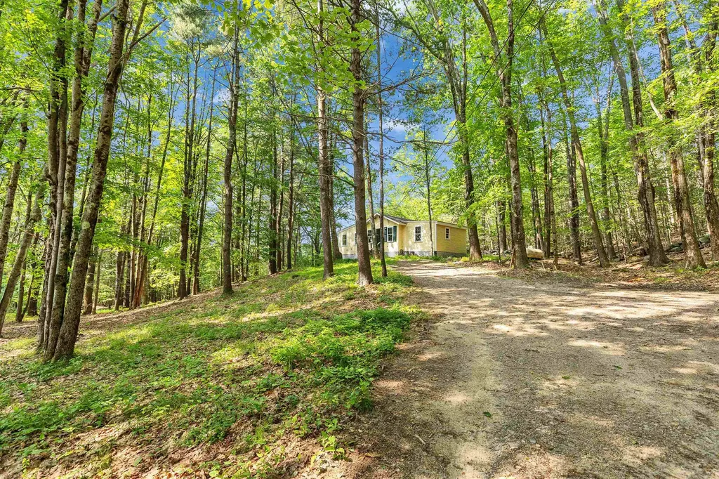 133 Hay Hill Road Francestown NH 03043