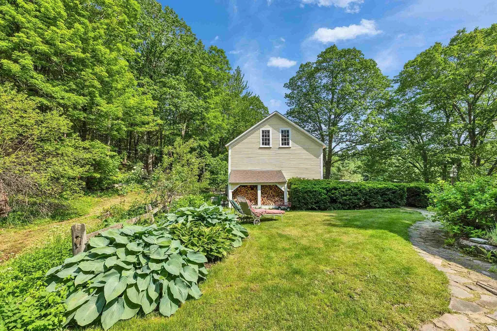 133 Hay Hill Road Francestown NH 03043