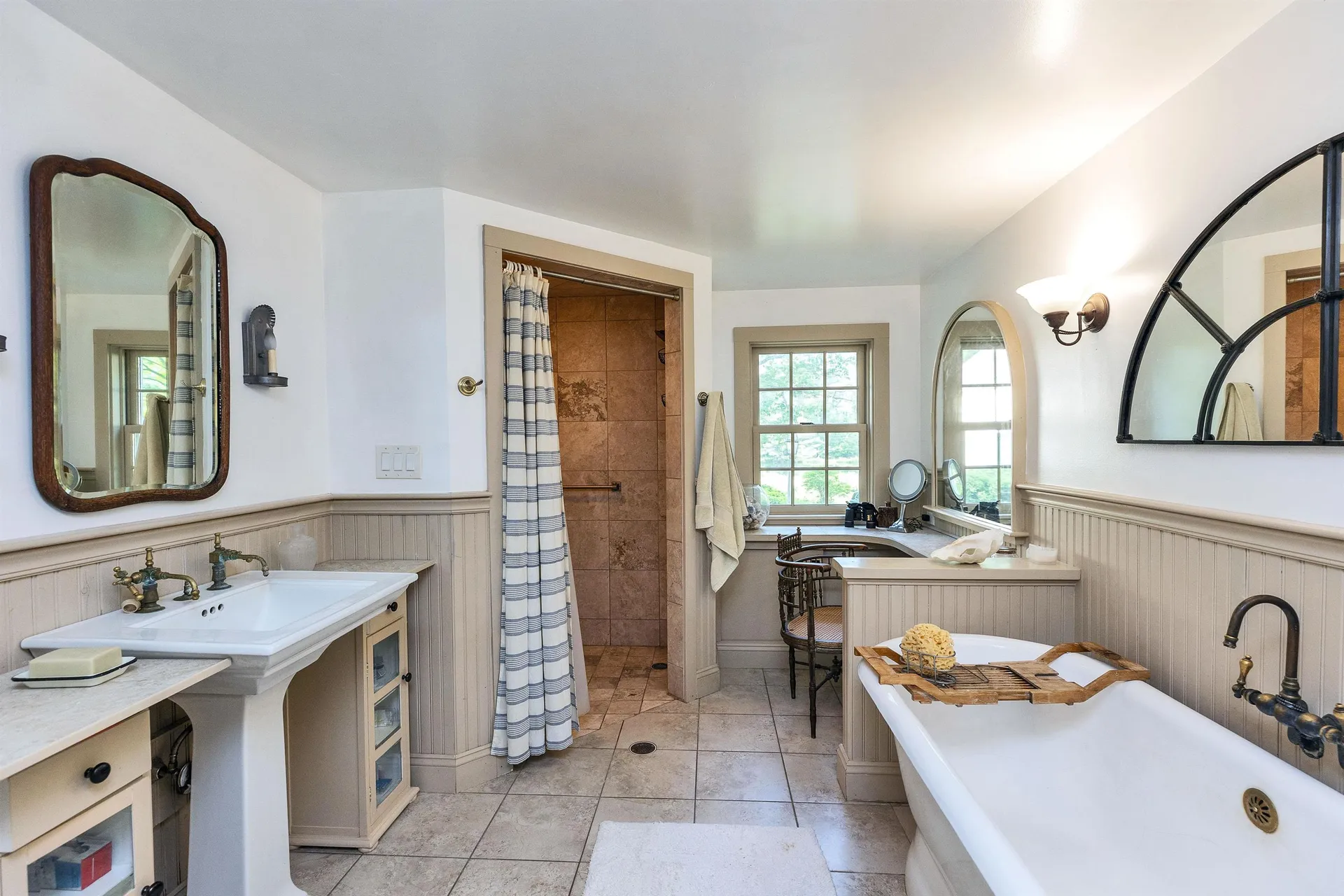 133 Hay Hill Road Francestown NH 03043