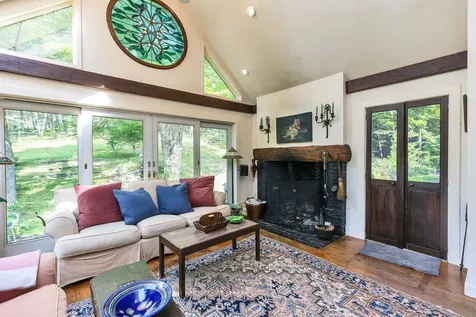 133 Hay Hill Road Francestown NH 03043