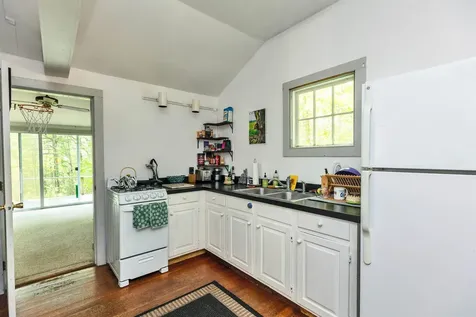 133 Hay Hill Road Francestown NH 03043