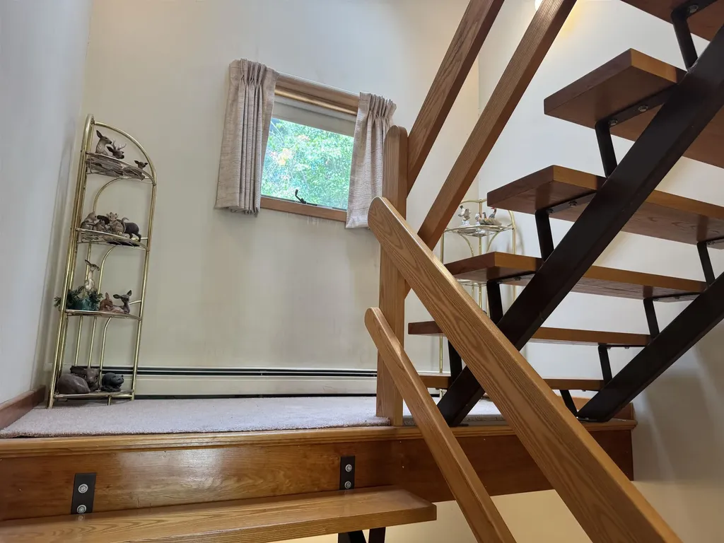 6 Laurel Road Ossipee NH 03814