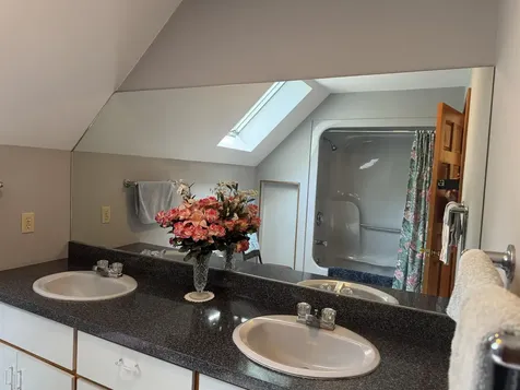 6 Laurel Road Ossipee NH 03814