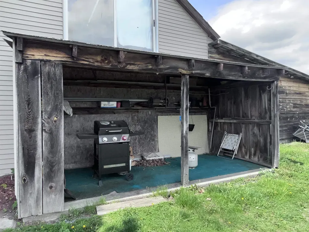 516 Lake Road Benson VT 05743