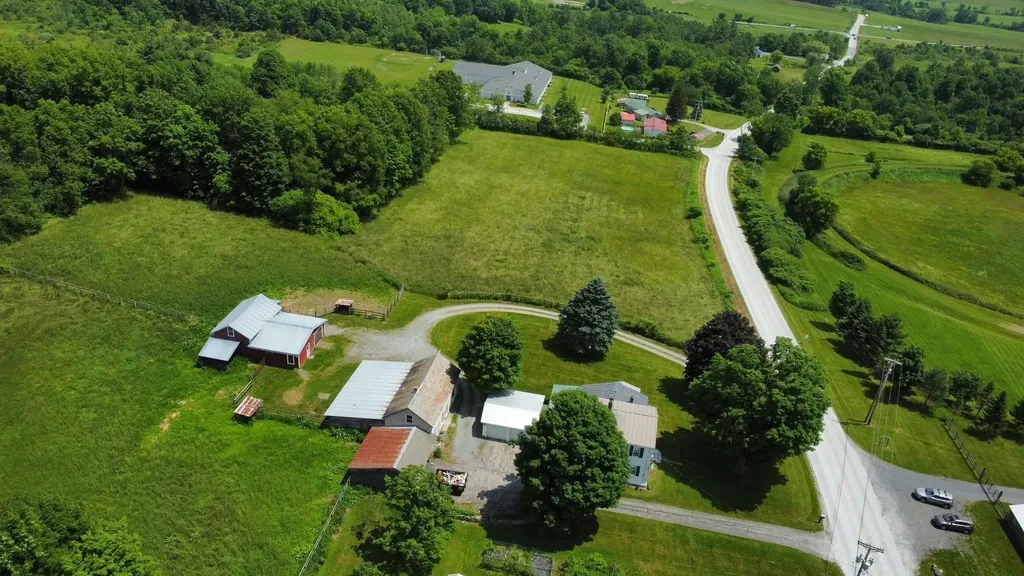 516 Lake Road Benson VT 05743