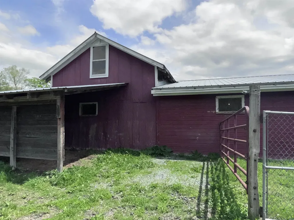 516 Lake Road Benson VT 05743