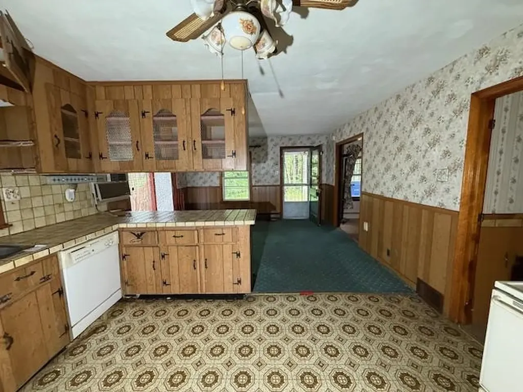 224 East Dunbarton Road Goffstown NH 03045