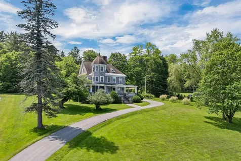3 Fisher Place Claremont NH 03743