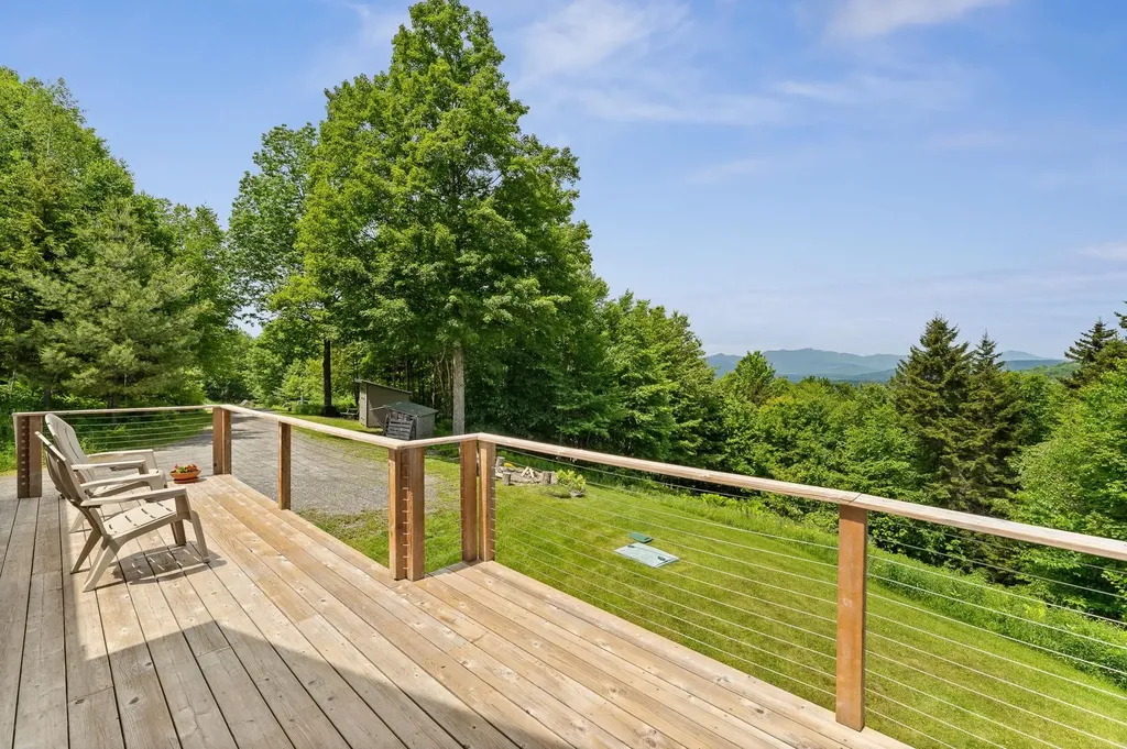 1045 Ring Road Waterbury VT 05677