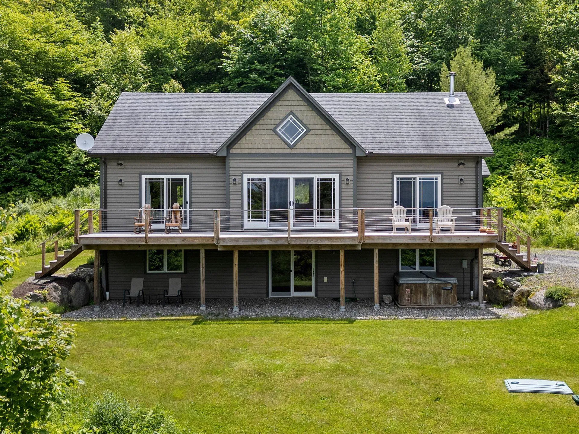 1045 Ring Road Waterbury VT 05677